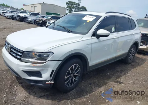 2020 Volkswagen Tiguan 2.0T Se/2.0T Se R-Line Black/2.0T Sel из США, поврежденный, VIN 3VV3B7AX6LM054238